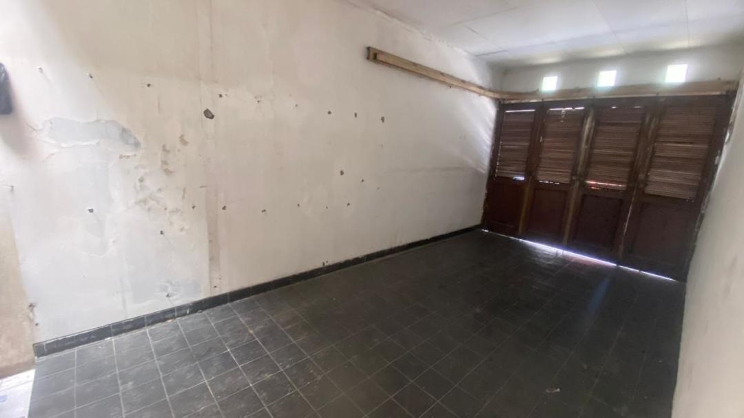 Disewakan Rumah Murah di Taman Holis Indah, Bandung, LT 375m²
