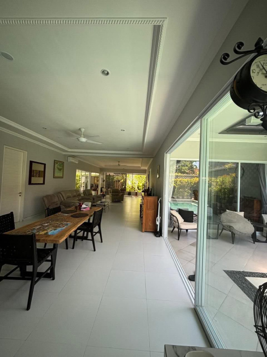 Rumah Sewaan Area Sanur, Denpasar, LB 400m², 4 KT