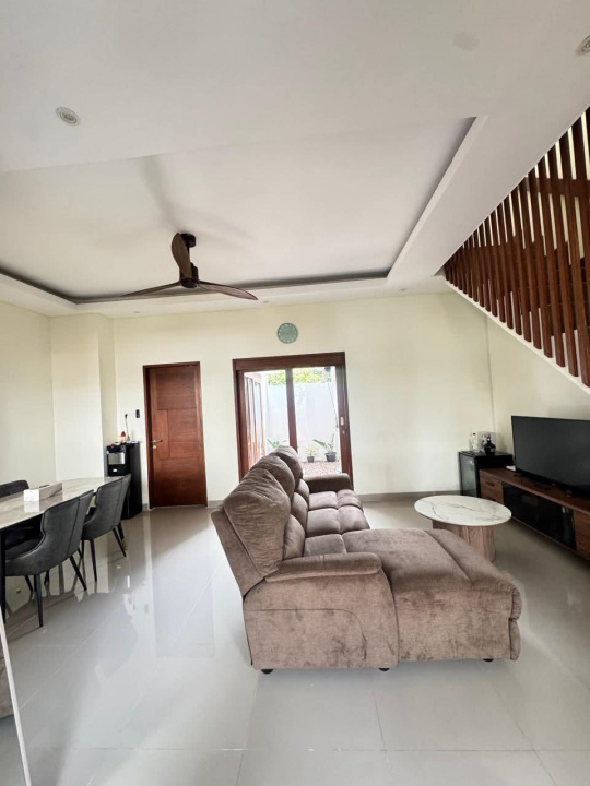 Rumah Sewa Murah Lokasi Kerobokan, Badung, LB 95m²