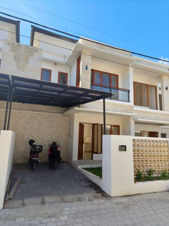 Dikontrakkan Rumah Terjangkau di Jimbaran, Badung, LT 100m²