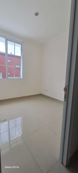 Rumah Minimalis Disewakan di Gading Serpong, Tangerang, Harga Ekonomis