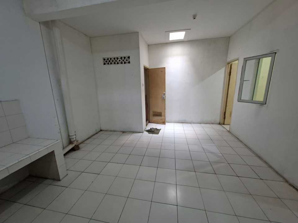 Rumah Sewa Murah Lokasi Gading Serpong, Tangerang, LB 90m²