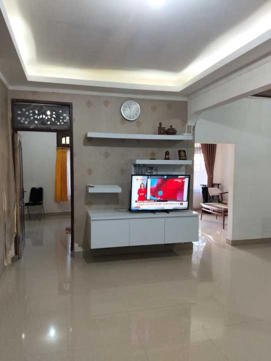 Rumah Sewa Murah Lokasi Denpasar Barat, Denpasar, LB 200m²