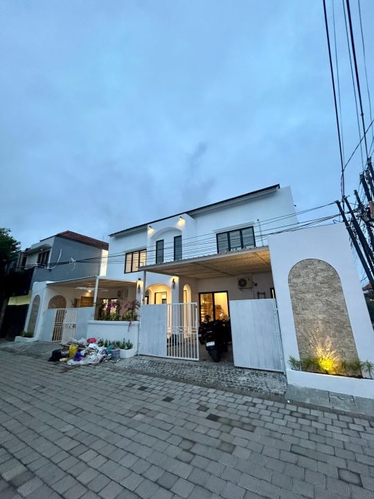 Rumah Sewa Murah Lokasi Renon, Denpasar, LB 150m²