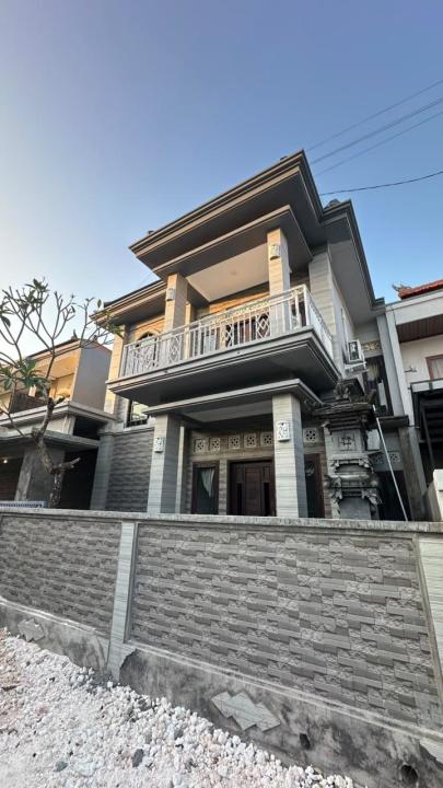 Disewakan Rumah Terjangkau di Nusa Dua, Badung, LT 100m²