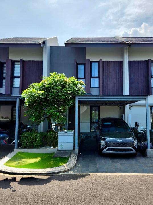 Rumah Minimalis Disewakan di Summarecon Bandung, Bandung, Harga Ekonomis