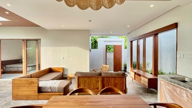 Villa Modern Tropical 2 Bedroom Di Pusat Wisata Seminyak Bali