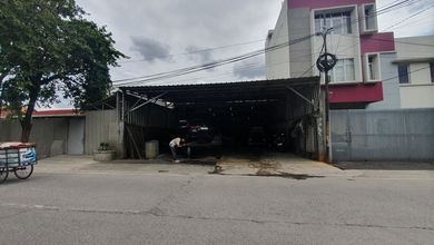 Ruang Usaha di Mainroad Sriwijaya