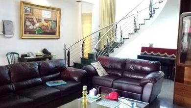 Jual Rumah Mewah LT 878 m2 di Sukajadi, Bandung