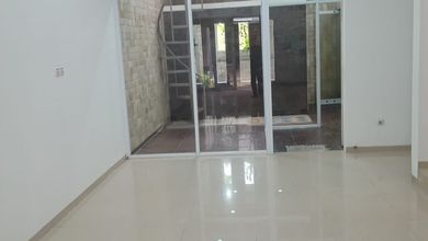 Hunian Idaman di Setra Duta, Bandung, 3 KT, Harga 1,9 Miliar