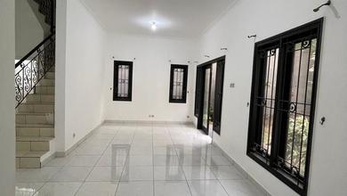 Dijual rumah Mewah di Kota Baru Parahyangan, Bandung - LT 264m²