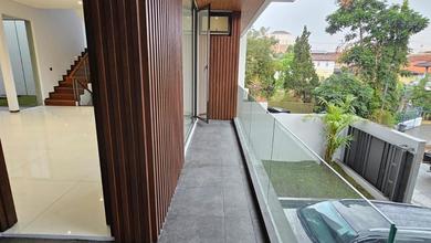 Hunian Elite di Kawasan Setiabudi, Bandung, LB 425m², Harga 5,8 Miliar