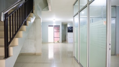 Rumah + Tempat Usaha di Mekarwangi