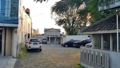 Ruang Komersial Di Wastukencana