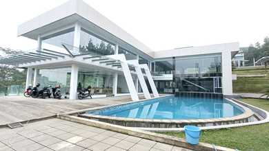 Rumah Premium di Dago, Bandung, Luas 1350 m2