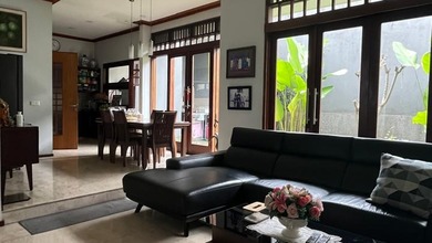Jual Rumah Eksklusif LT 216 m2 di Setiabudi, Bandung