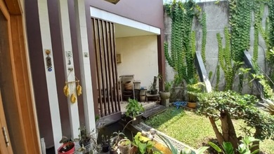 Hunian Elite di Kawasan Mekar Wangi, Bandung, LB 255m², Harga 4,9 Miliar