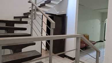 Properti Siap Huni di Area BKR, Bandung, LT 142m²