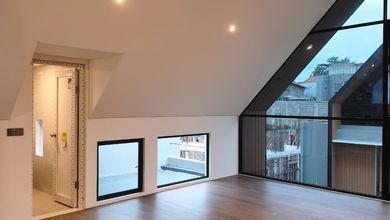 Kesempatan Langka, rumah Mewah di Setra Duta, Bandung, LB 140m²