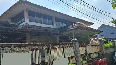 Rumah Mewah di Pajajaran, Bandung, 3 KT, LT 521m²
