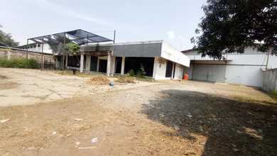 Gudang Sayap Soekarno Hatta, Bebas Banjir, Akses Container 40 Ft