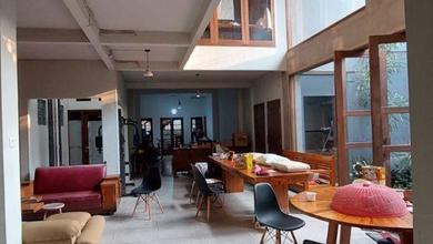 Disewakan Ruang Usaha di Sayap Jl Sumatra/Jl Sunda Bandung