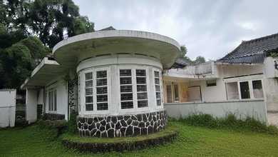 Rumah Mewah di Kawasan Bandung Kota, Bandung, LB 200m², Harga 13 Miliar