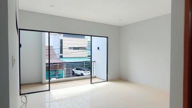 Promo Rumah di Kopo, Bandung, LB 200m², Harga 2,25 Miliar