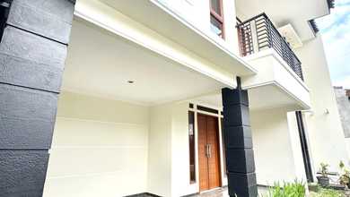 Hunian Mewah di Turangga, Bandung, 5 Kamar Tidur, LT 360m²