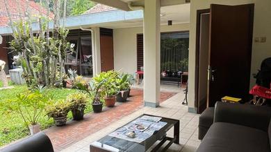 RUMAH LUAS dan ASRI di Sayap Dago Bandung