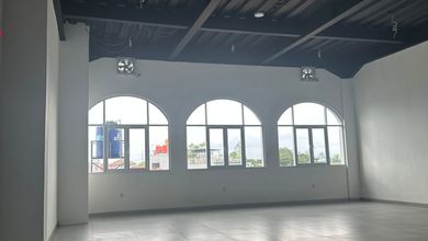 Dijual/sewa Tempat Usaha Mainroad Buah Batu