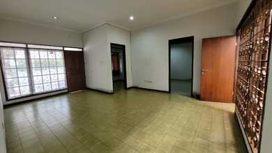 Properti Siap Huni di Kawasan Babakan Ciparay, Bandung, LT 154m²