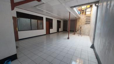 For Sale rumah Premium di Astanaanyar, Bandung - LT 244m²