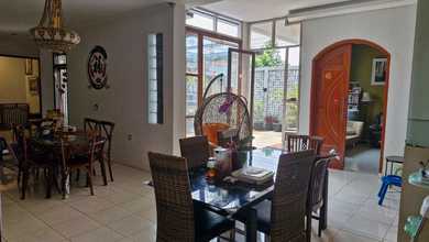 Hunian Elegan di Margahayu, Bandung, 5 Kamar Tidur, LT 330m²
