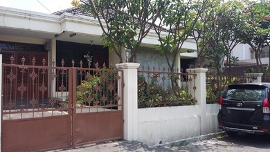 Rumah Mewah LT 449 m2, area Bojongloa Kidul, Bandung