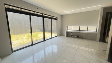 Jual Rumah Mewah LT 220 m2 Area Kota Baru Parahyangan, Bandung