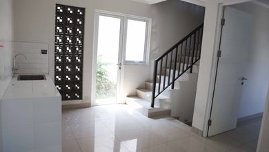 Rumah Favorit di Summarecon Bandung, Bandung, 2 KT, Harga 1,27 Miliar