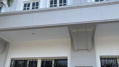 Ruko 3 Lantai di The Plaza Agung Podomoro Bandung