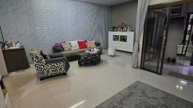 Penawaran Langka, rumah Mewah di Lengkong, Bandung, LB 240m²