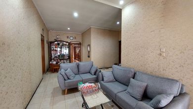 Rumah Elite di Kawasan Kopo, Bandung, LB 180m², Harga 3,5 Miliar