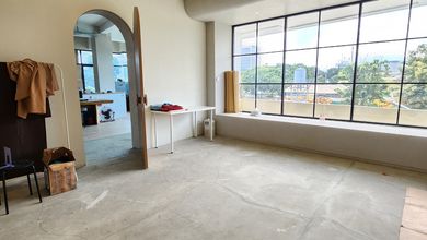 Ruko Bagus 3,5 Lantai Strategis di Pasir Kaliki Kota Bandung