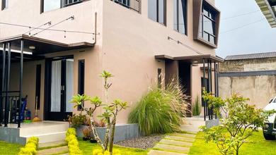 Villa Lokasi Strategis 2 Lantai Siap Huni Di Lembang Bandung