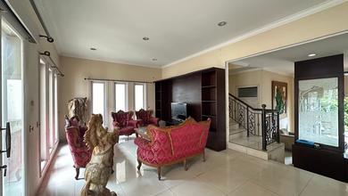 Penawaran Langka, rumah Mewah di Kota Baru Parahyangan, Bandung, LB 400m²