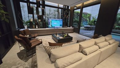 Jual Rumah Eksklusif LT 336 m2 Kawasan Summarecon Bandung, Bandung