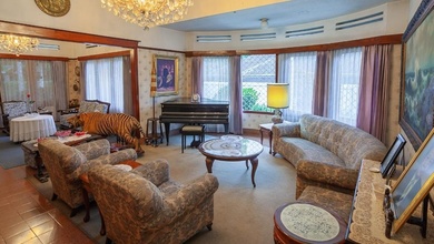 Rumah Elegan di Sayap Dago, Bandung, 11 KT, LT 2122m²