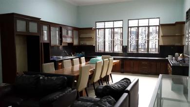 Jual Rumah Cantik LT 400 m2 di Cimahi, Bandung