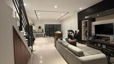 Rumah Siap Huni di Kawasan Setra Duta, Bandung, LT 144m²
