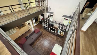 Kesempatan Langka, rumah Mewah di Setra Duta, Bandung, LB 560m²