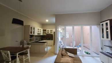 Rumah Modern Luas 120 Jual area BKR, Bandung