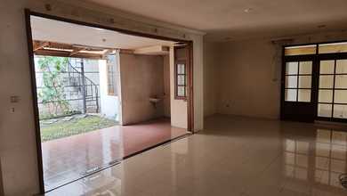 Jual Rumah Siap Huni area Sariwangi, Bandung, Luas 496 m2